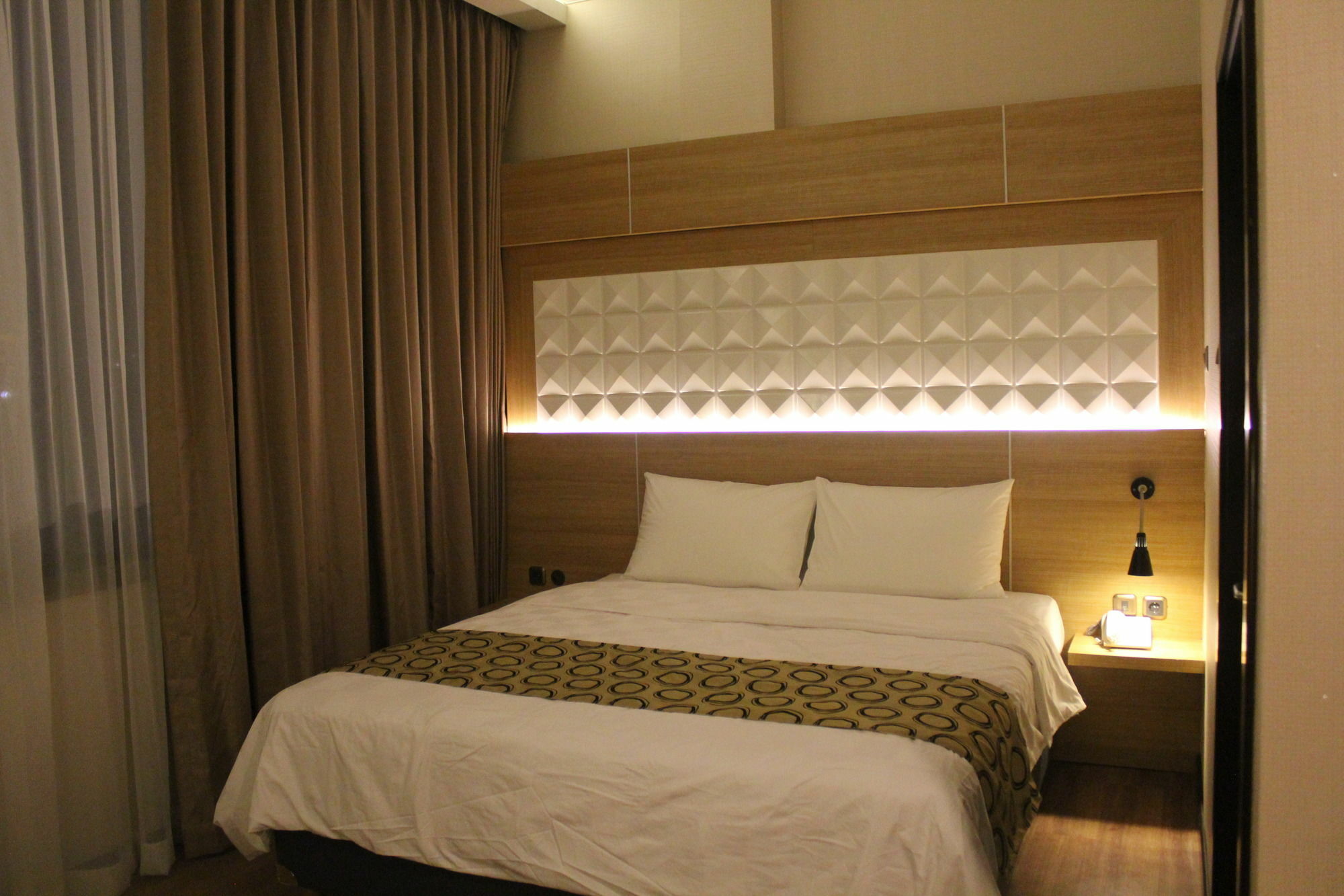 Fontana Hotel Jakarta Exterior foto